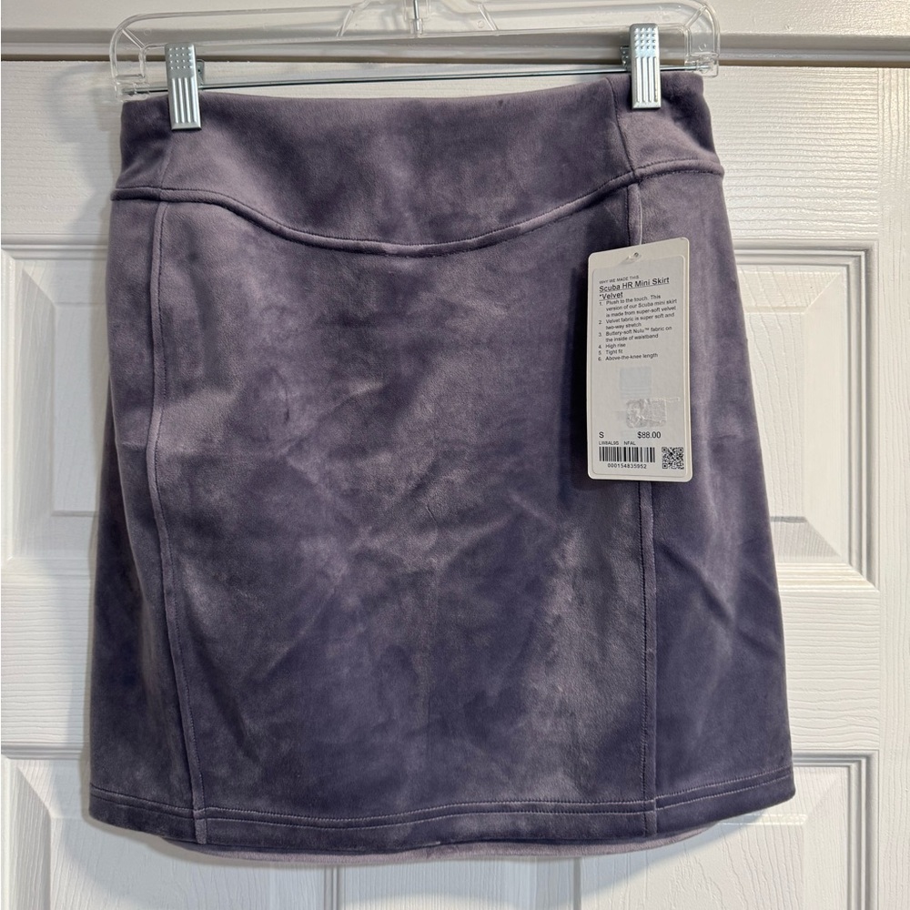 Lululemon Scuba High-Rise Mini Skirt *Velvet NWT Size Small - Picture 2 of 8